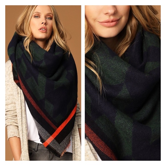 New. Arrival- Plaid Blanket Scarf - Picture 2 of 8