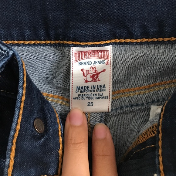 True Religion - Picture 3 of 8