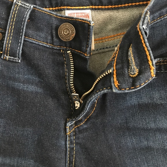 True Religion - Picture 4 of 8