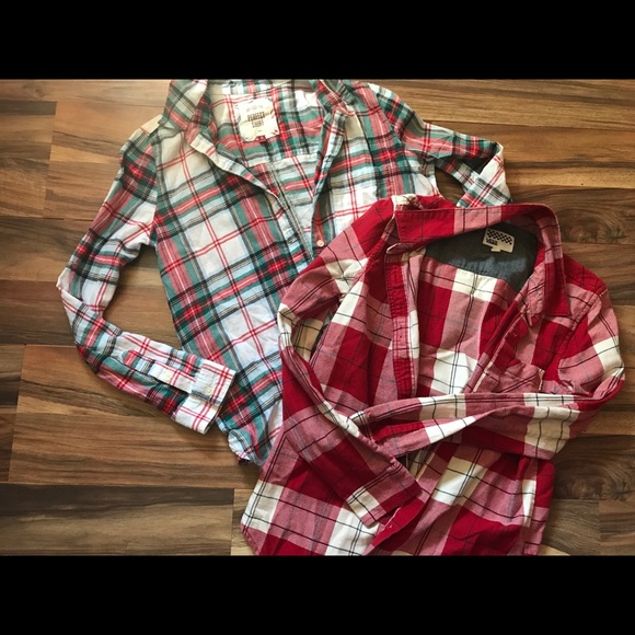 Bundle of Two Flannels - Vans & SO Brands - Picture 1 of 3