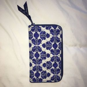 Vera Bradley wallet gently used
