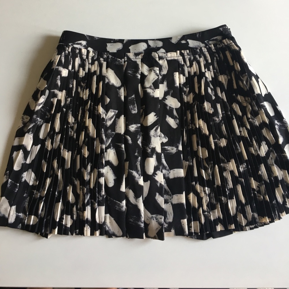 Banana Republic Mini Skirt