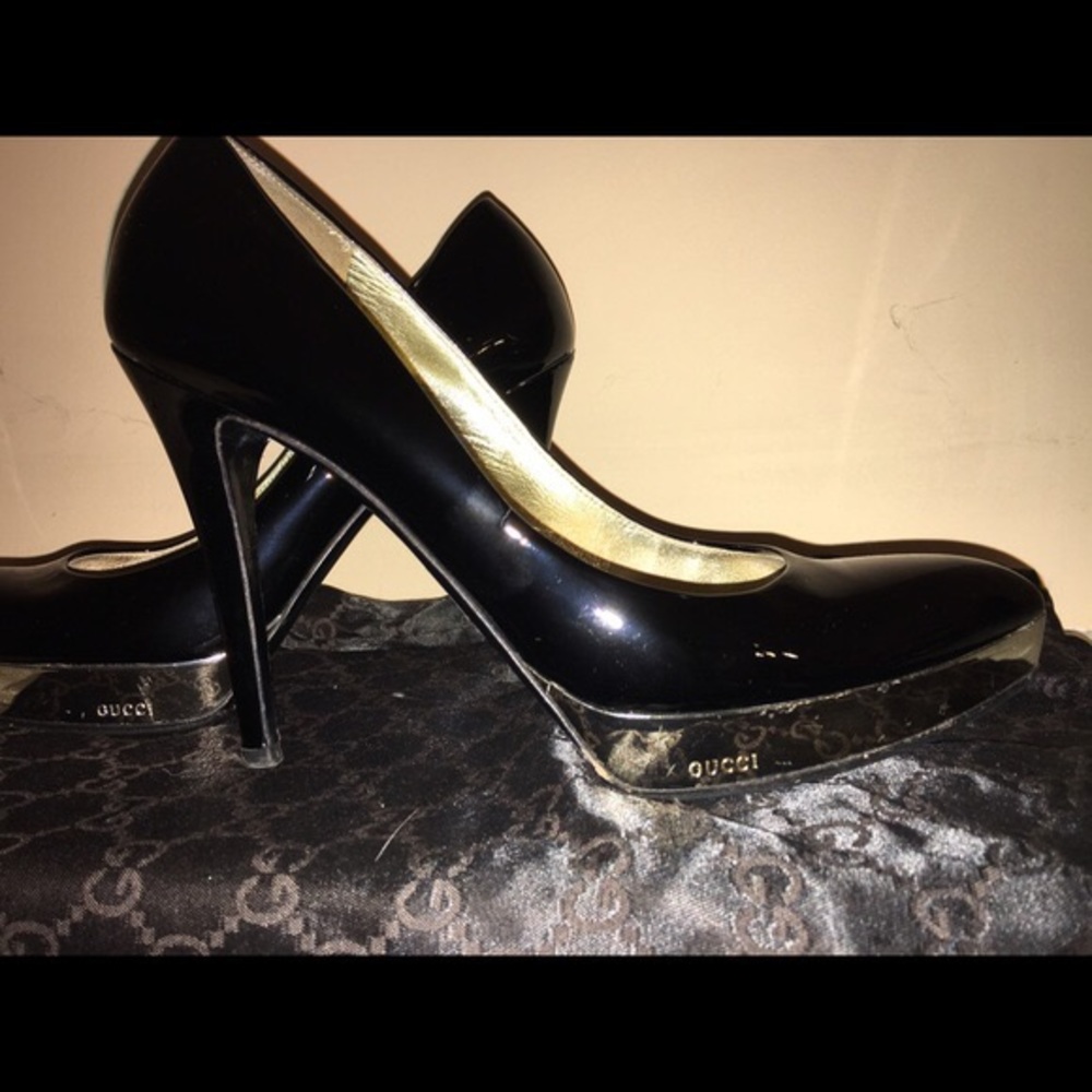 GUCCI Patent Pumps (US 10) *New LOWER Price $199*