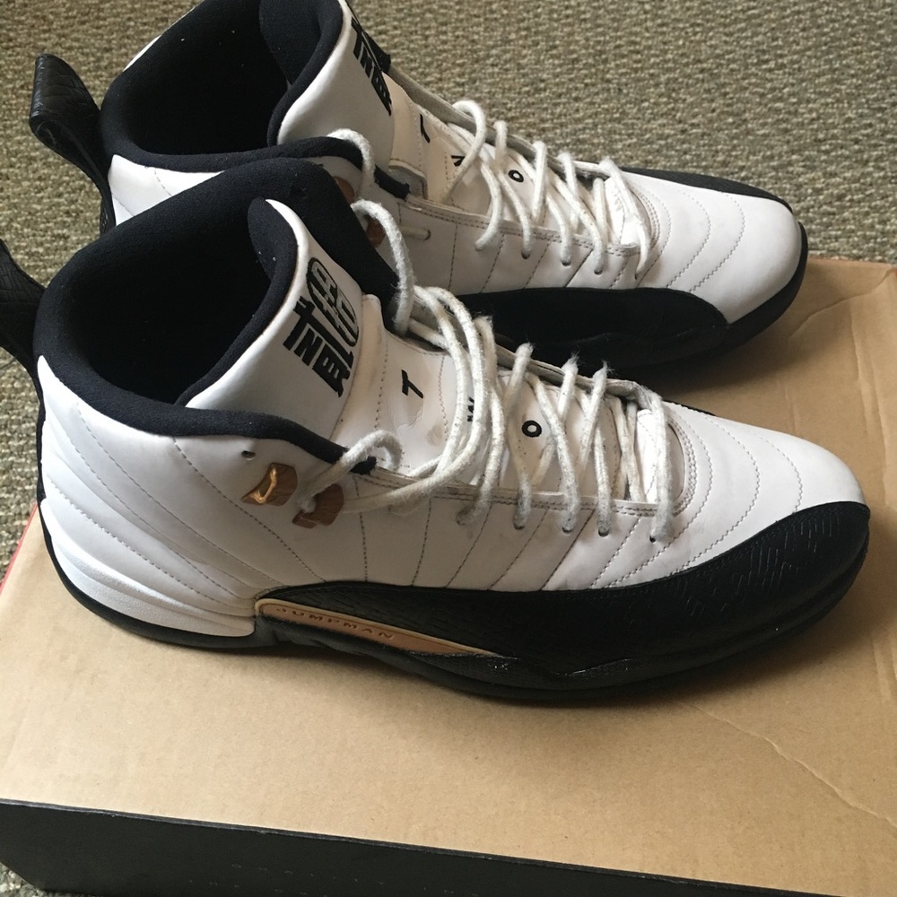 Chinese New Years Jordans size 13 - Picture 2 of 3