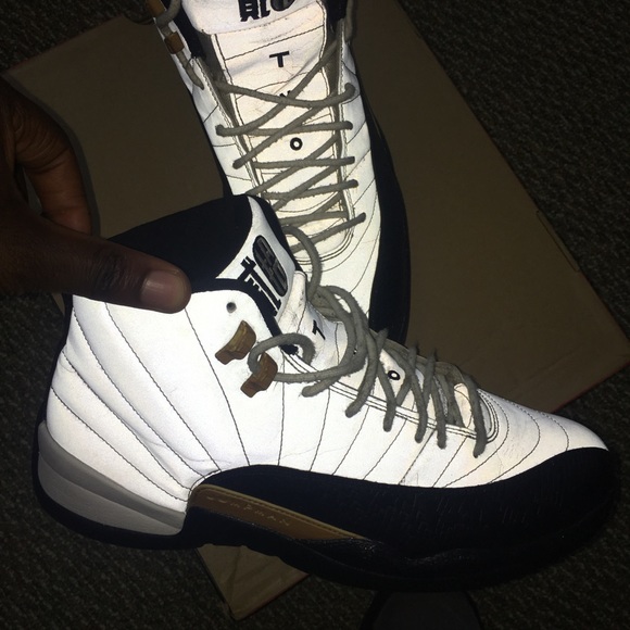 Chinese New Years Jordans size 13 - Picture 3 of 3