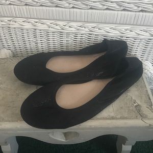Black Ballet Flats