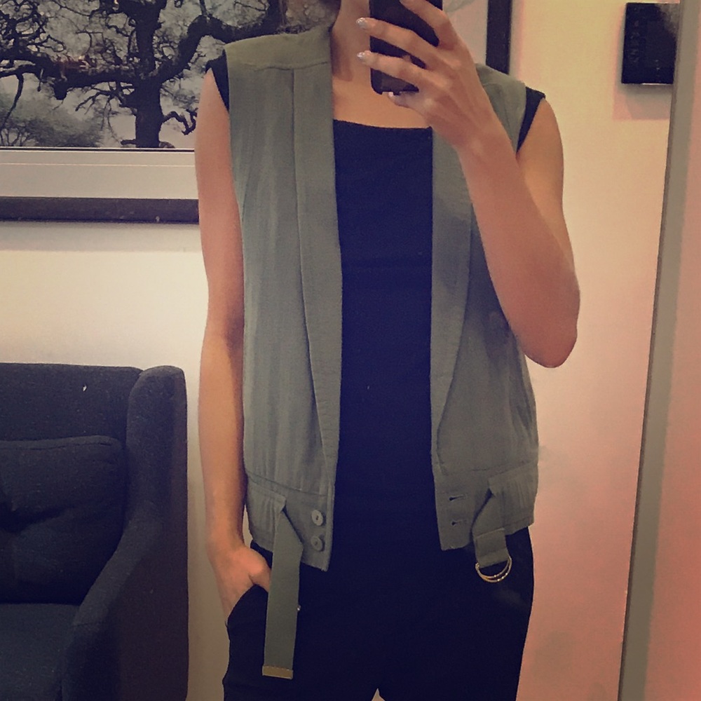 Hyden Yoo light olive green vest