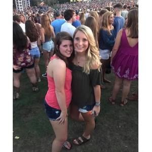 Meet your Posher, Riley