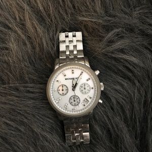 MK watch