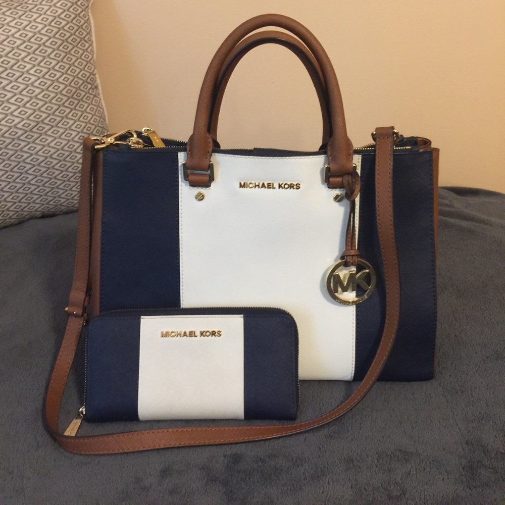 Michael Kors Set ❤️ Price Firm