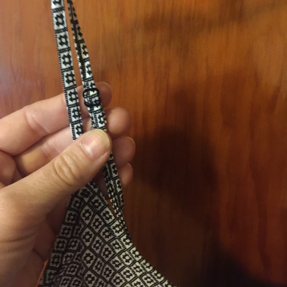 Old Navy Dress - Picture 3 of 5