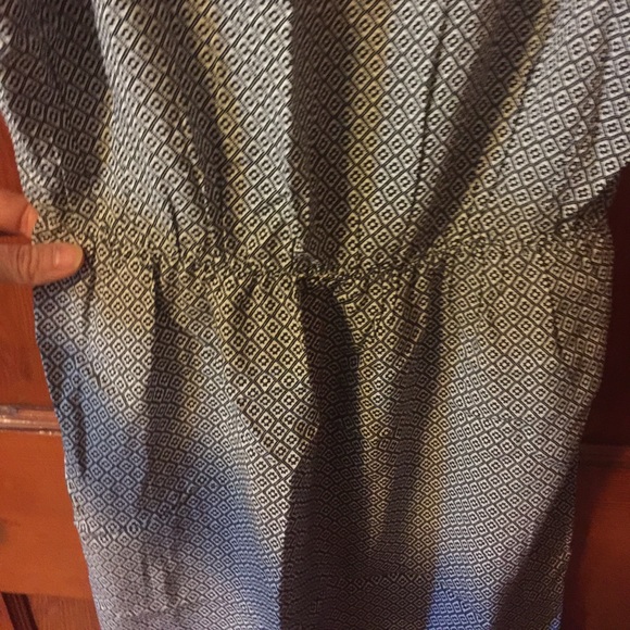 Old Navy Dress - Picture 4 of 5