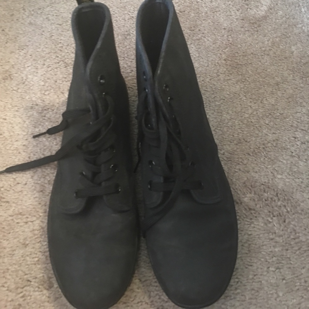 Dr Martins boots