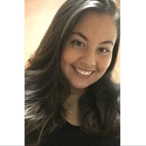 Meet your Posher, Alyssa