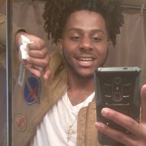 Meet your Posher, Raymond