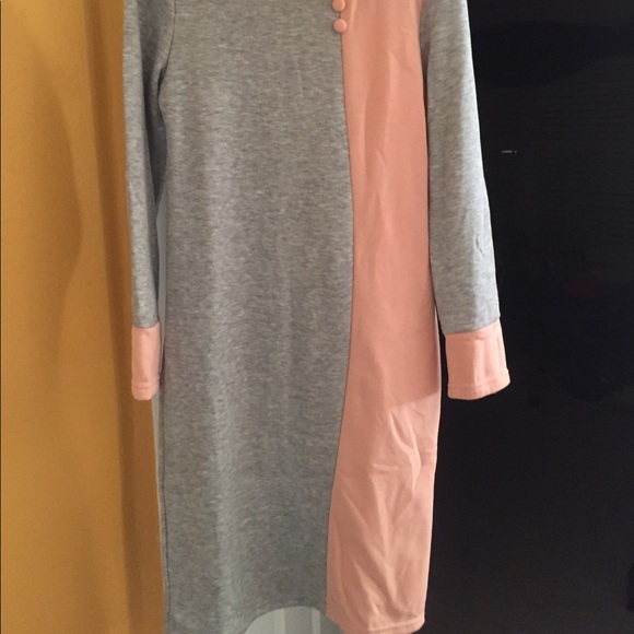 Dress - Picture 2 of 2