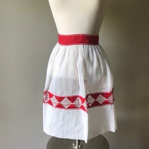 Vintage Red and White Diamond Apron Vintage Red and White Diamond Apron