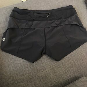 Lululemon Speed Up shorts size 6