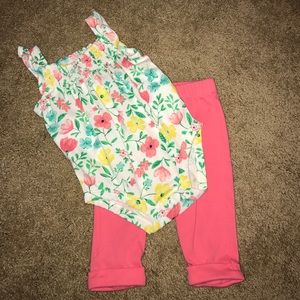 NWOT Floral Outfit