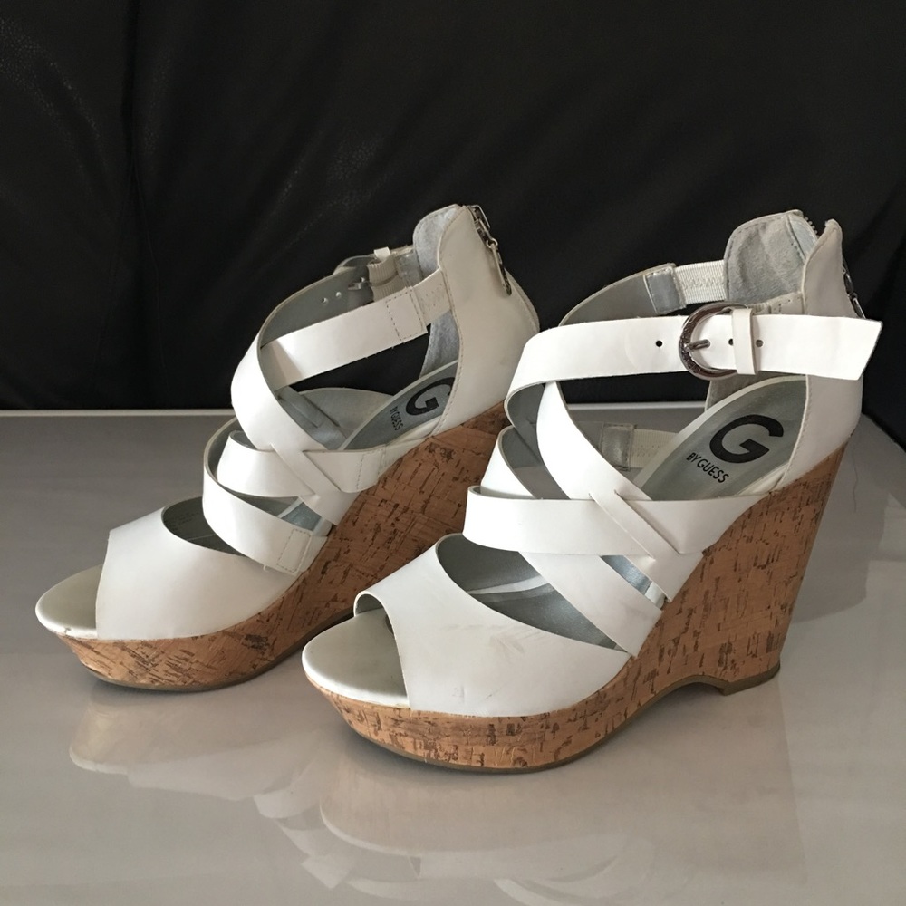 ⚡️FLASH SALE⚡️ Guess Passage-M White Wedge Sandals