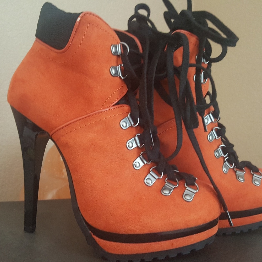 A. TESTONI BOOTS