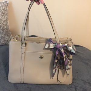 Coach Shoulder Bag & Scarf 🎀