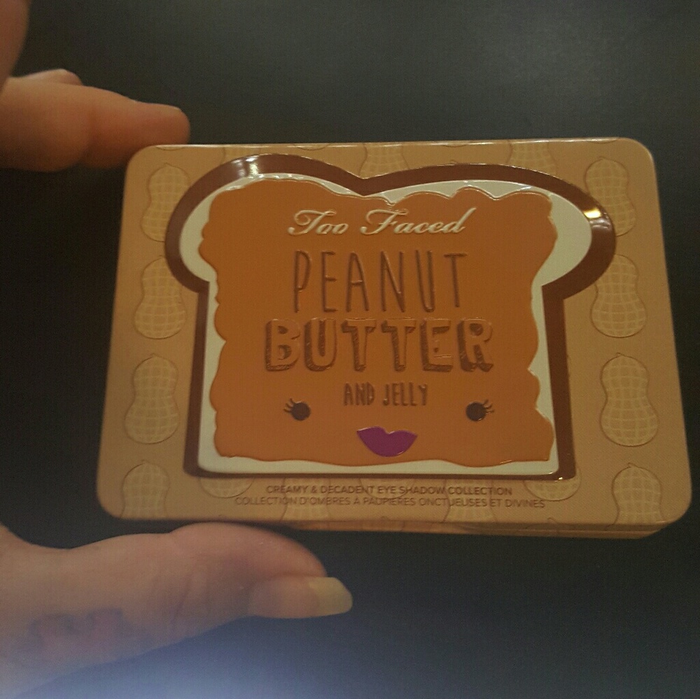 Too faced peanut butter palette