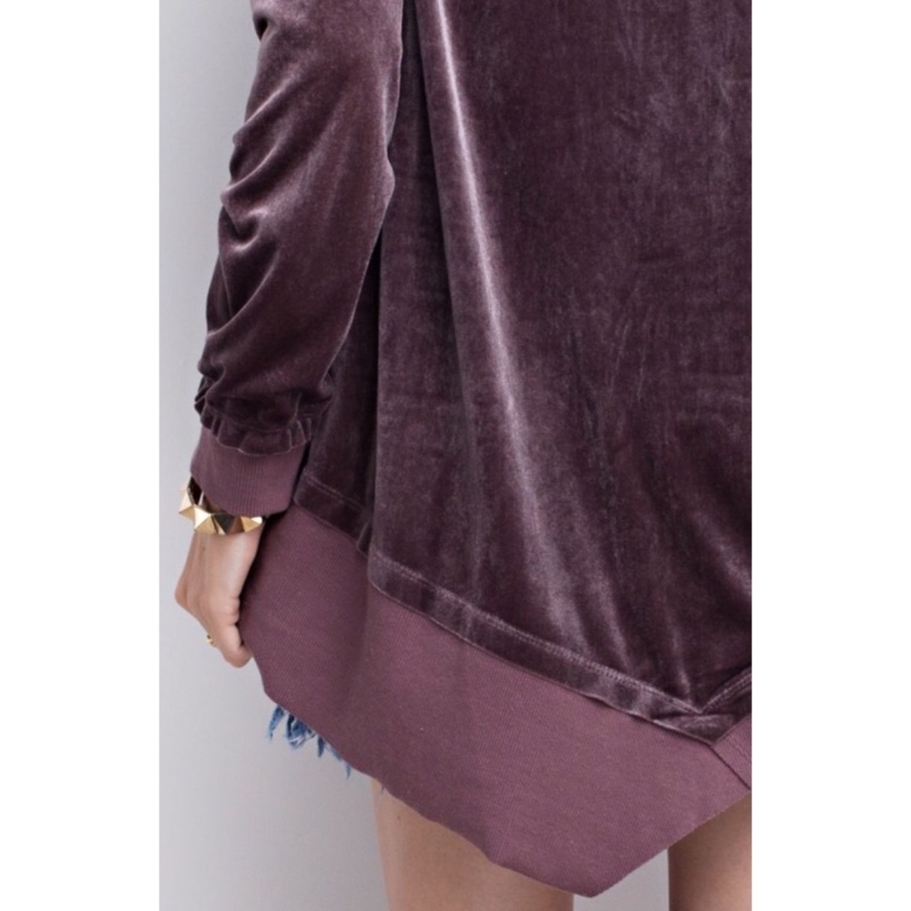 ❗️CLEARANCE❗️Velvet Oversized Tunic Top S M L - Picture 2 of 2