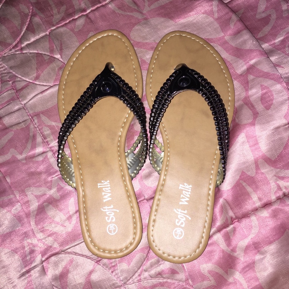soft walk sandals, size 7