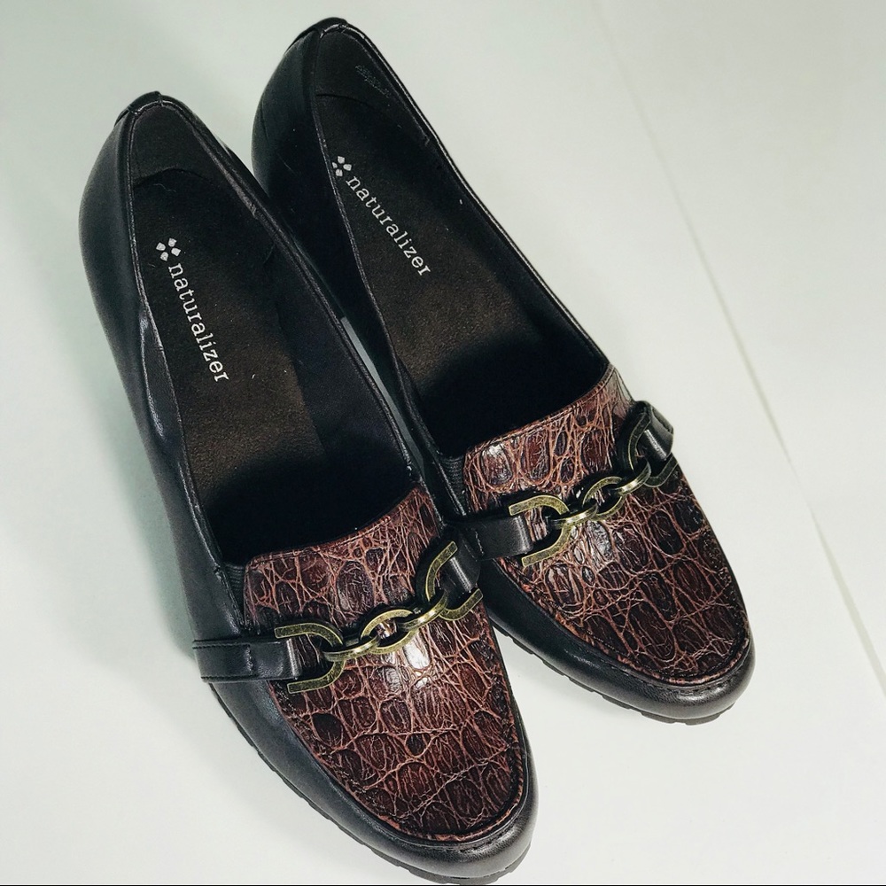 NATURALIZER Vintage Brown Shoes Loafer Size 7.5