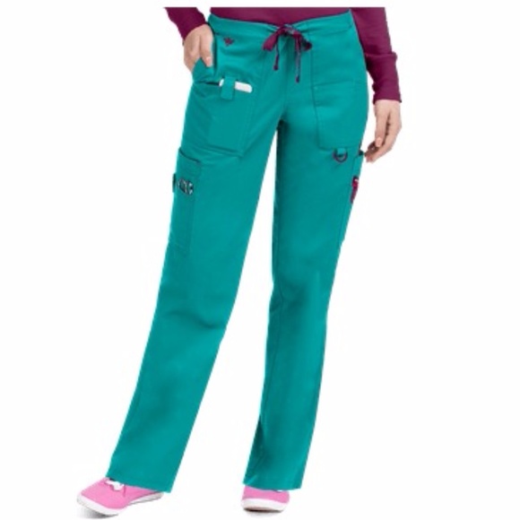 med couture cargo scrub pants