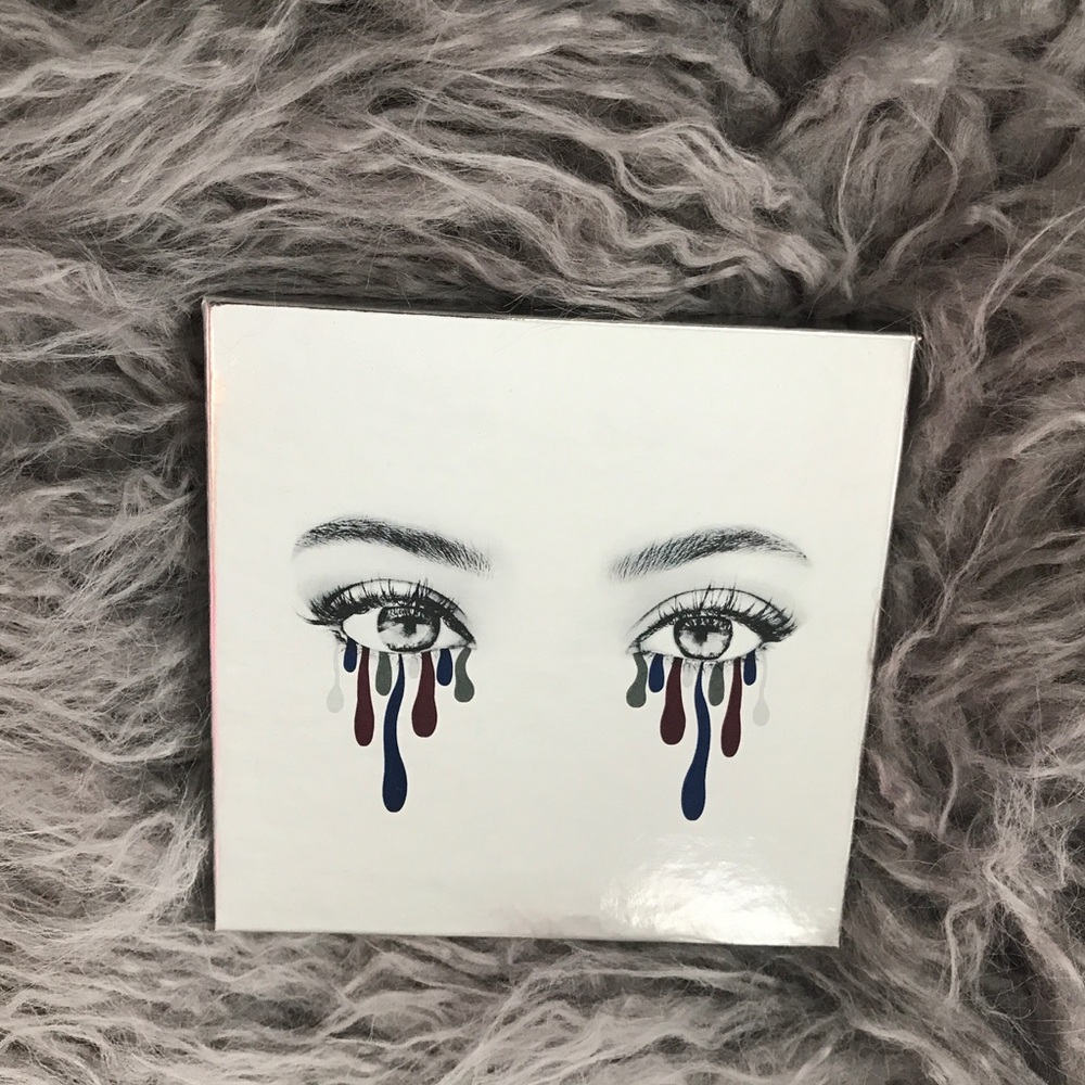 💙Kylie Cosmetics💙 Holiday 2016 Palette