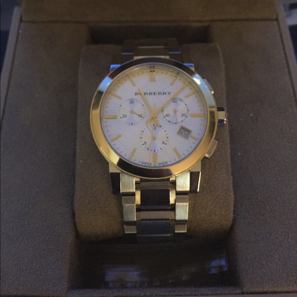 Men's Burberry stainless steel & gold plated Watch - Picture 1 of 5