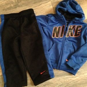 Boys Nike 24 month Set