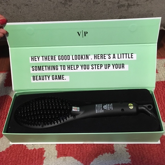 VP flow ceramic straightening brush