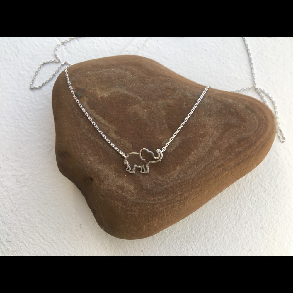 Elephant necklace - Picture 2 of 2