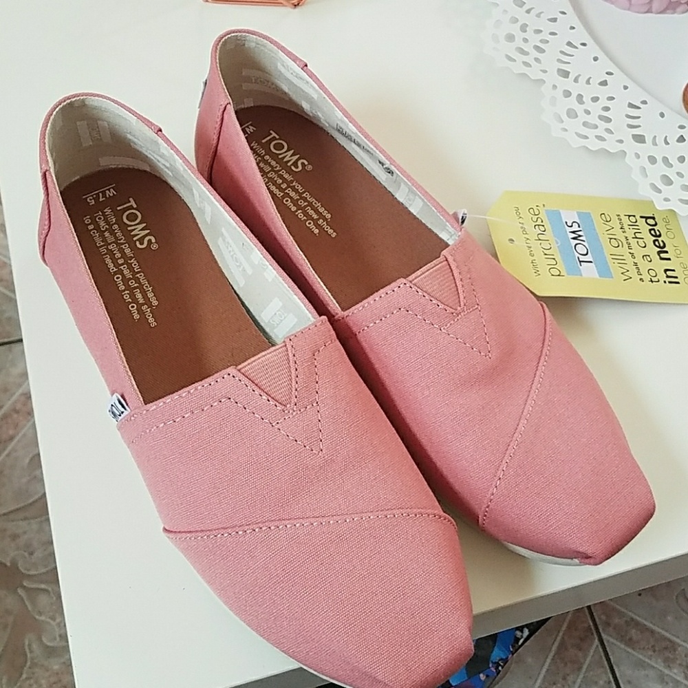 Toms shoes