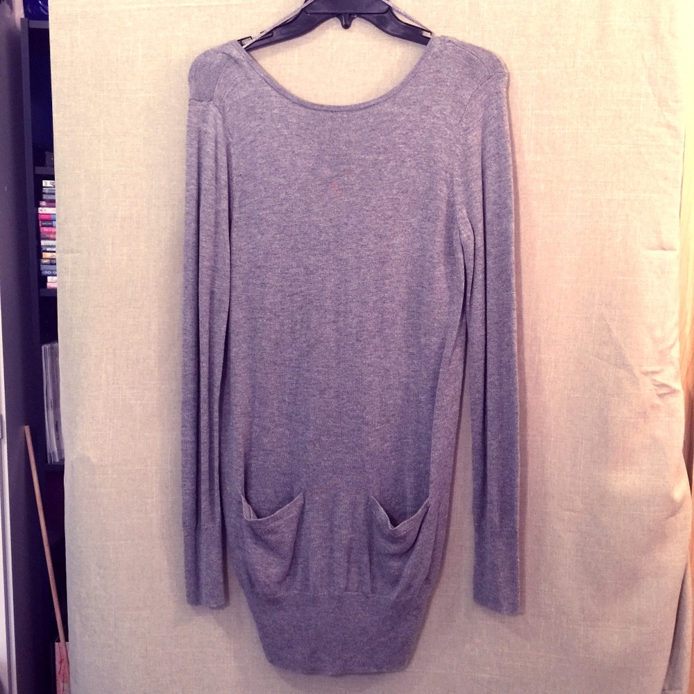 Jennifer Lopez Gray Tunic Sweater 👜🤳🏼