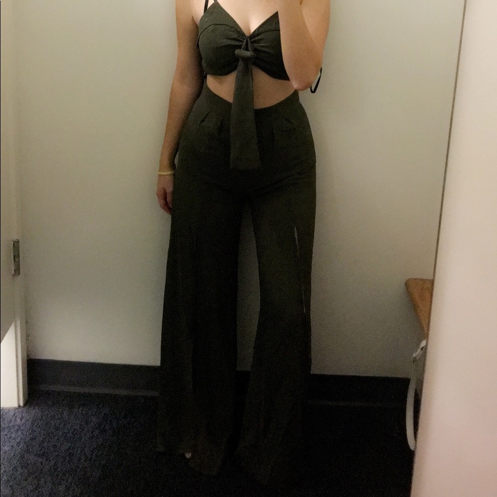Jumpsuit - Picture 1 of 5