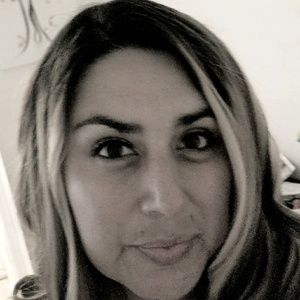 Meet your Posher, Monisa