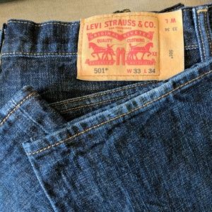 $⬇️Mens Levi's 501 jeans!