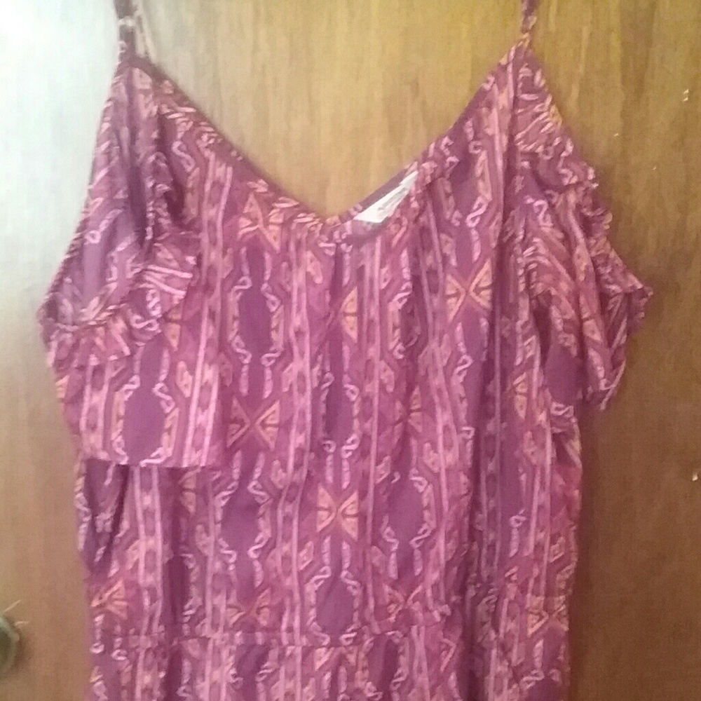 Light romper w pockets