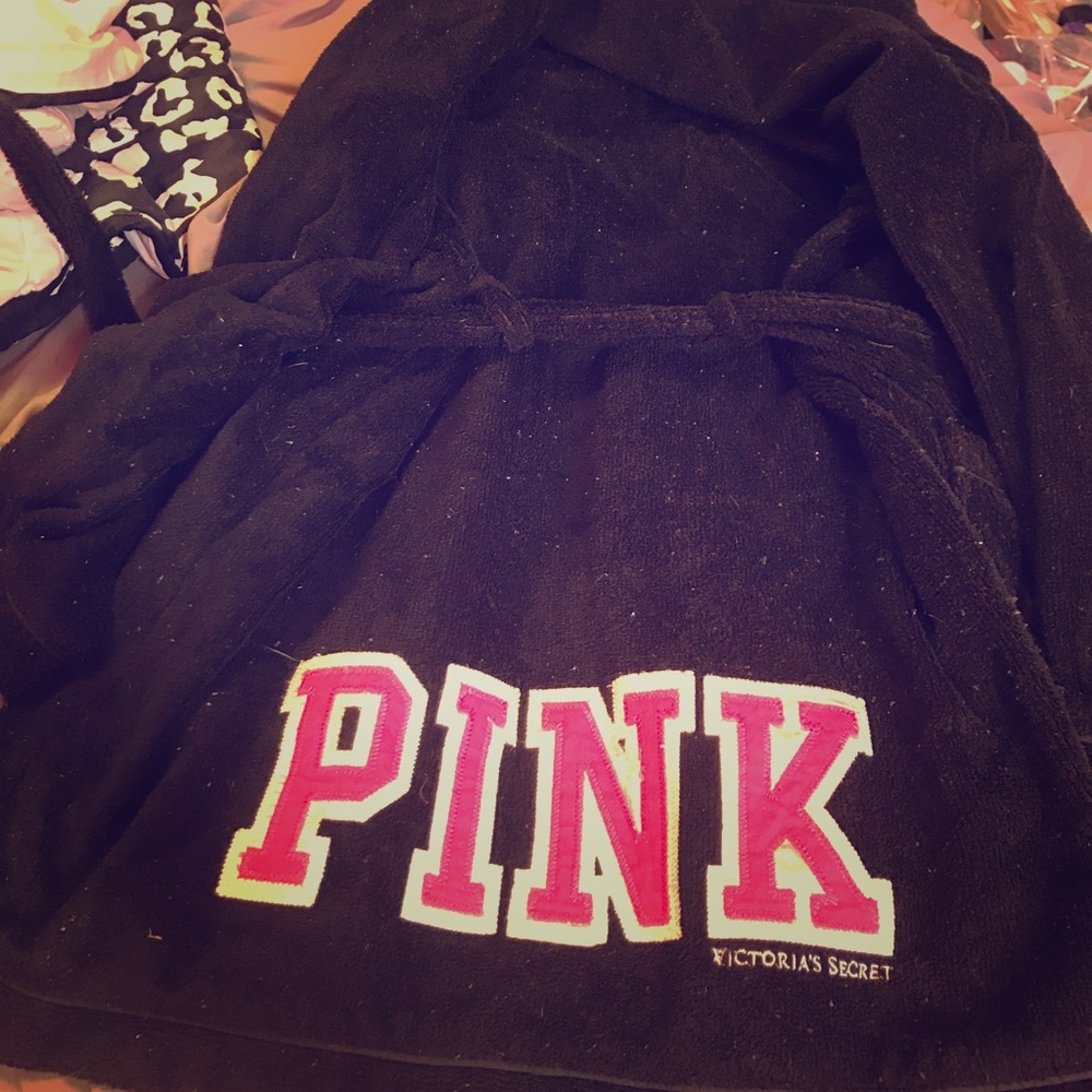 Pink robe xs
