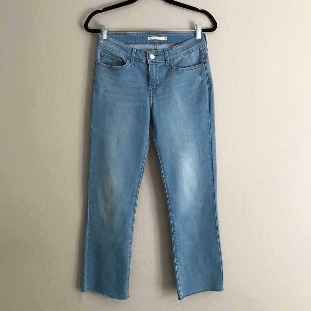 Levi's 714 straight jeans size 28.