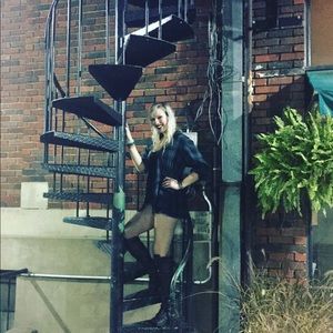 Meet your Posher, Christine