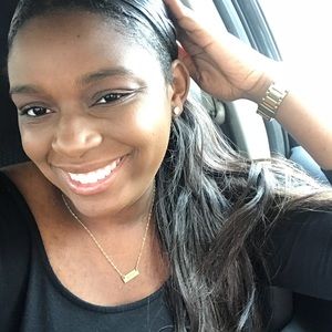 Meet your Posher, Deandreia