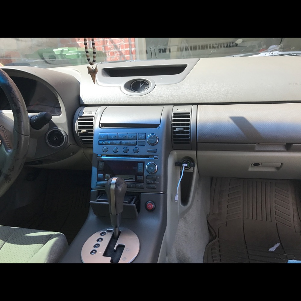Infinity g35 coup. Sports mode. - Picture 5 of 7