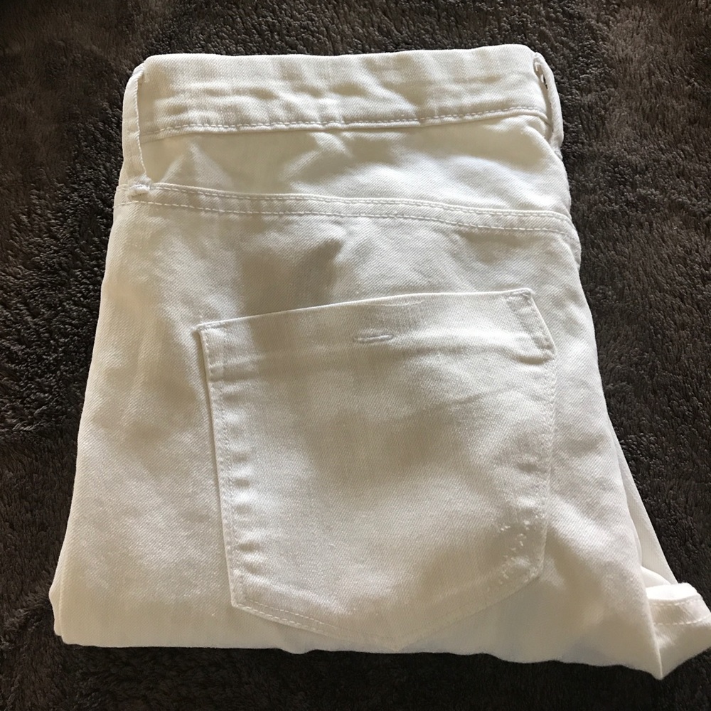 H&M off white jeans slim regular size 28/32