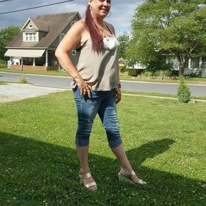 Meet your Posher, Sonia