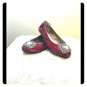 Perfect condition Adrienne Vittadini flats